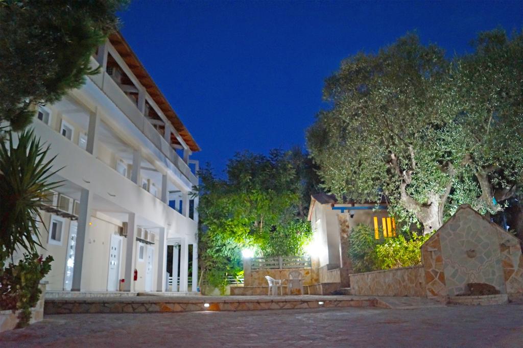 Pouliezos Koklanis Zante Apartments Alykes  Exterior foto